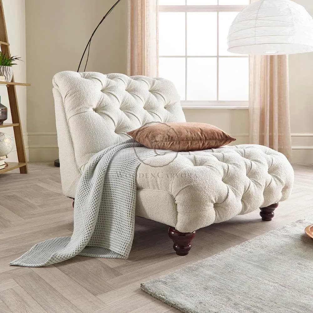 Constanza CHESTERFIELD CHAIR