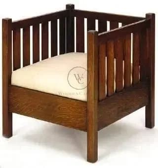 Handicrafts Sheesham Wood Chair in Gloss Finish